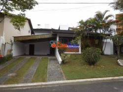 #989 - Casa para Locação em Santana de Parnaíba - SP